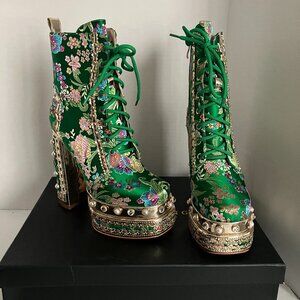 Azalea Wang Fabulous Embroidered Jeweled High Heel Boots Green Size 7.5 NEW.